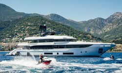 Fortitude¹ yacht charter 