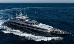 Aura yacht charter 