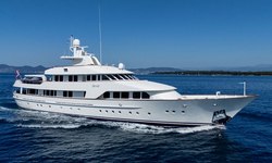 Sheergold yacht charter 