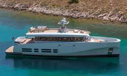 Kanga yacht charter 