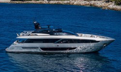 No Stress 888 yacht charter 