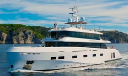 Renata yacht charter 