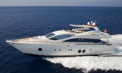 Amon yacht charter 