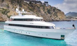 Alcor yacht charter 