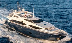 Corazon yacht charter 