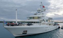 Senses yacht charter 