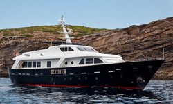 Harmonya yacht charter 