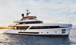 Alluria yacht charter 