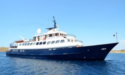 Callisto yacht charter 