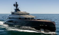 Salt yacht charter 