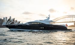 Quantum yacht charter 