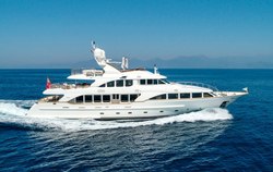 Ahida 2 yacht charter