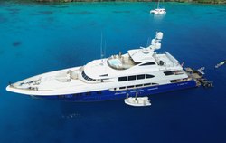 La Dea II yacht charter