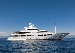 Clelia III yacht charter