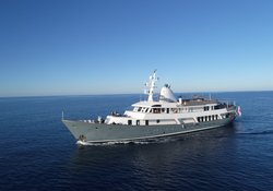 Menorca yacht charter