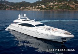 Da Vinci yacht charter
