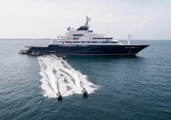 Octopus yacht charter