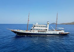 Kalizma yacht charter