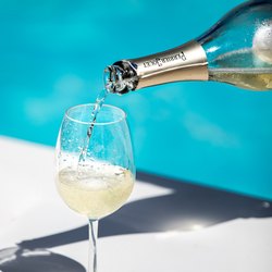 Nikki Beach, Monte-Carlo Photo 32