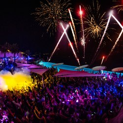 Café del Mar Photo 3