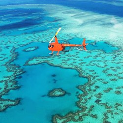 Helicopter ride over Heart Reef  Photo 3