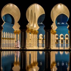 Sheikh Zayed Grand Mosque Photo 7