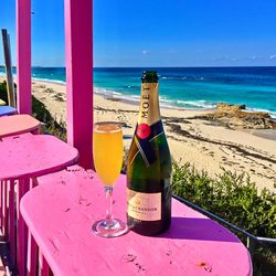 Nipper's Beach Bar & Grill Photo 4