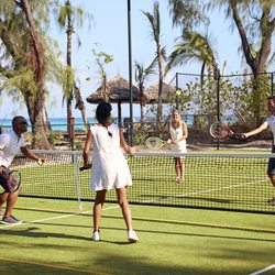 Tennis & Volleyball on Thanda Island Photo 2