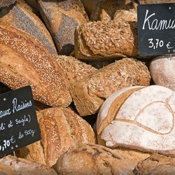 Place Des Lices Market Photo 30
