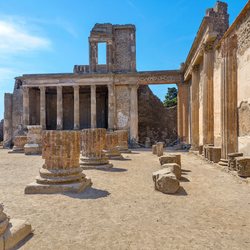 Pompeii Photo 2
