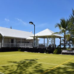 Tennis & Volleyball on Thanda Island Photo 3