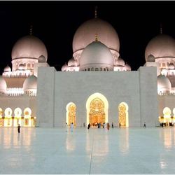 Sheikh Zayed Grand Mosque Photo 9