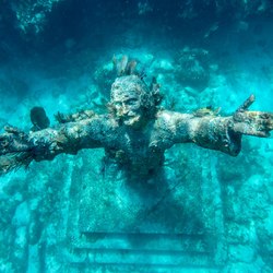 Christ of the Abyss Photo 3