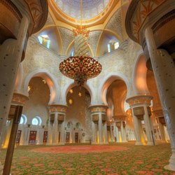 Sheikh Zayed Grand Mosque Photo 8