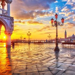 Piazza San Marco (St. Mark's Square) Photo 2