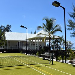 Tennis & Volleyball on Thanda Island Photo 7