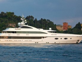 Superyacht TURQUOISE Lowers Charter Rate in South of France