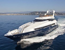44m superyacht DALOLI now available for Greece yacht charters