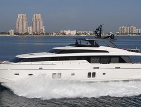 Motor yacht FREDDY now available for Bahamas yacht charters