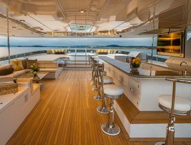 Christensen Motor Yacht ‘Silver Lining’ Arrives Onto the Charter Market