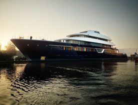 Video: Newly launched Feadship superyacht LONIAN leaves shipyard to begin sea trials