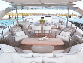 Charter ISA Luxury Yacht ‘Sealyon 37’ for Less in the Bahamas