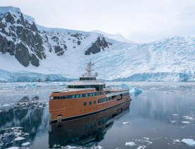 Heading South For The Winter: Explorer Yacht LA DATCHA Announces Antarctica Yacht Charters