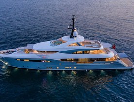 Luxurious 47m yacht SNOW 5 available for once-in-a-lifetime yacht charters in the Med