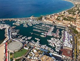Video: Charter Yachts Gather For The Cannes Yachting Festival 2016