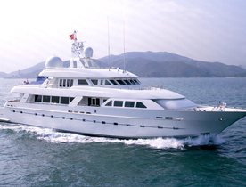 Caribbean special offer: No delivery fees  on luxury superyacht 'Island Heiress'