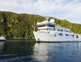 Charter Yacht SURI Provides Aid To Saint Martin