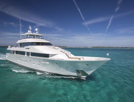 Special offer announced on superyacht AMITIE in the Bahamas