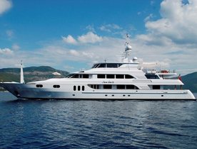 Superyacht 'Keri Lee III' Offers Huge Charter Discount