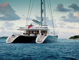 World’s largest luxury catamaran HEMISPHERE opens for Tahiti yacht charters